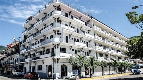 hotel belmar puerto vallarta.